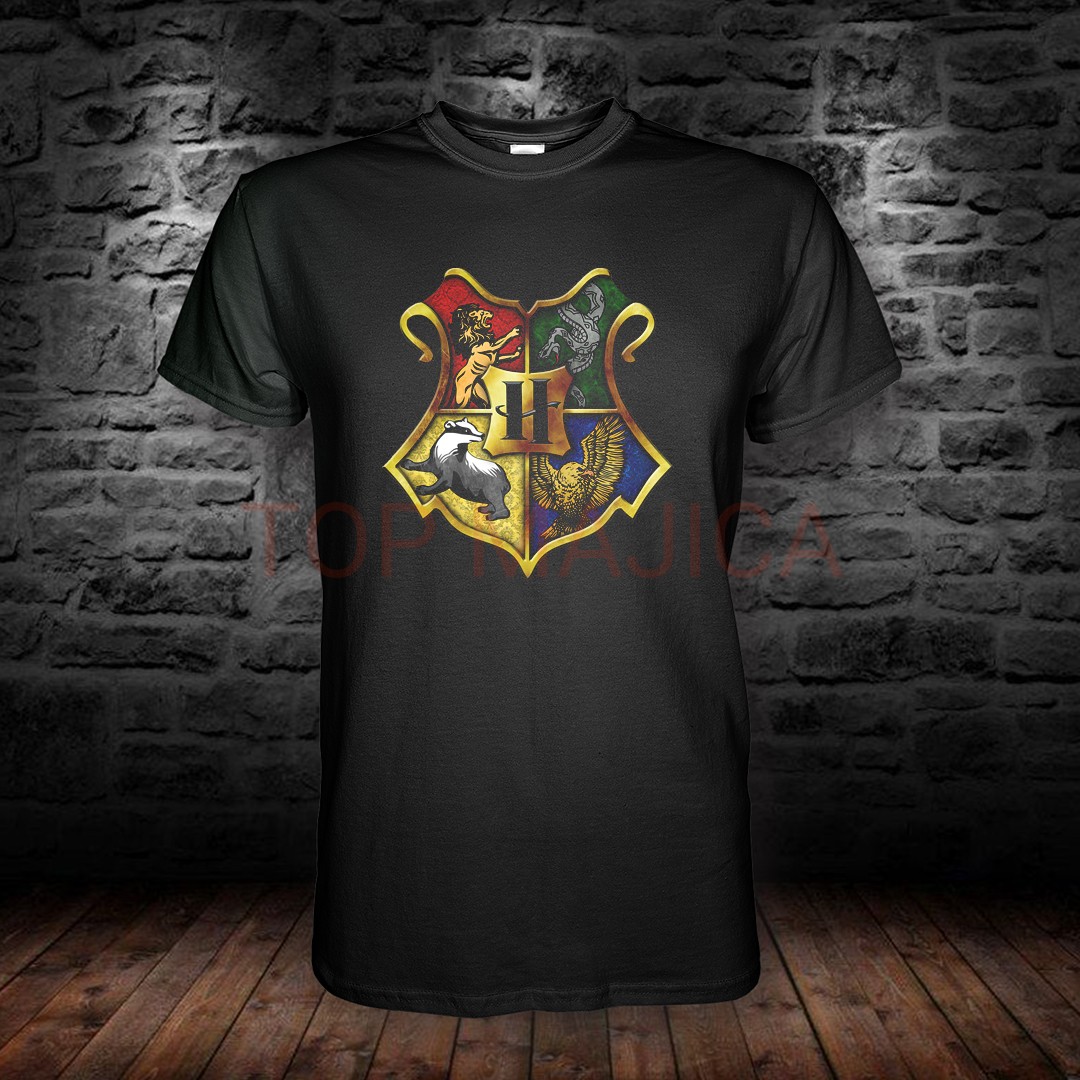 HOGWARTS CRNA MAJICA Hogwarts - Majica crna HOGWARTS CRNA MAJICA