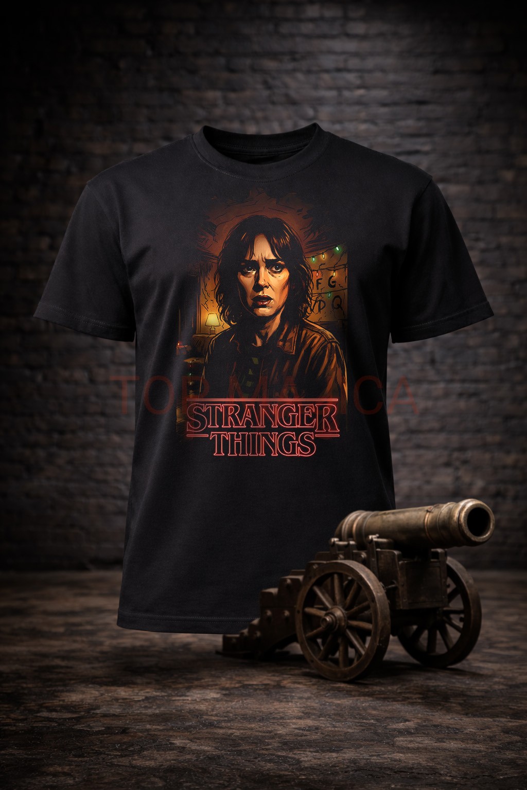 Joyce Byers – Stranger Things majica Stranger Things - Joycie Byers - Majica crna Joyce Byers – Stranger Things majica