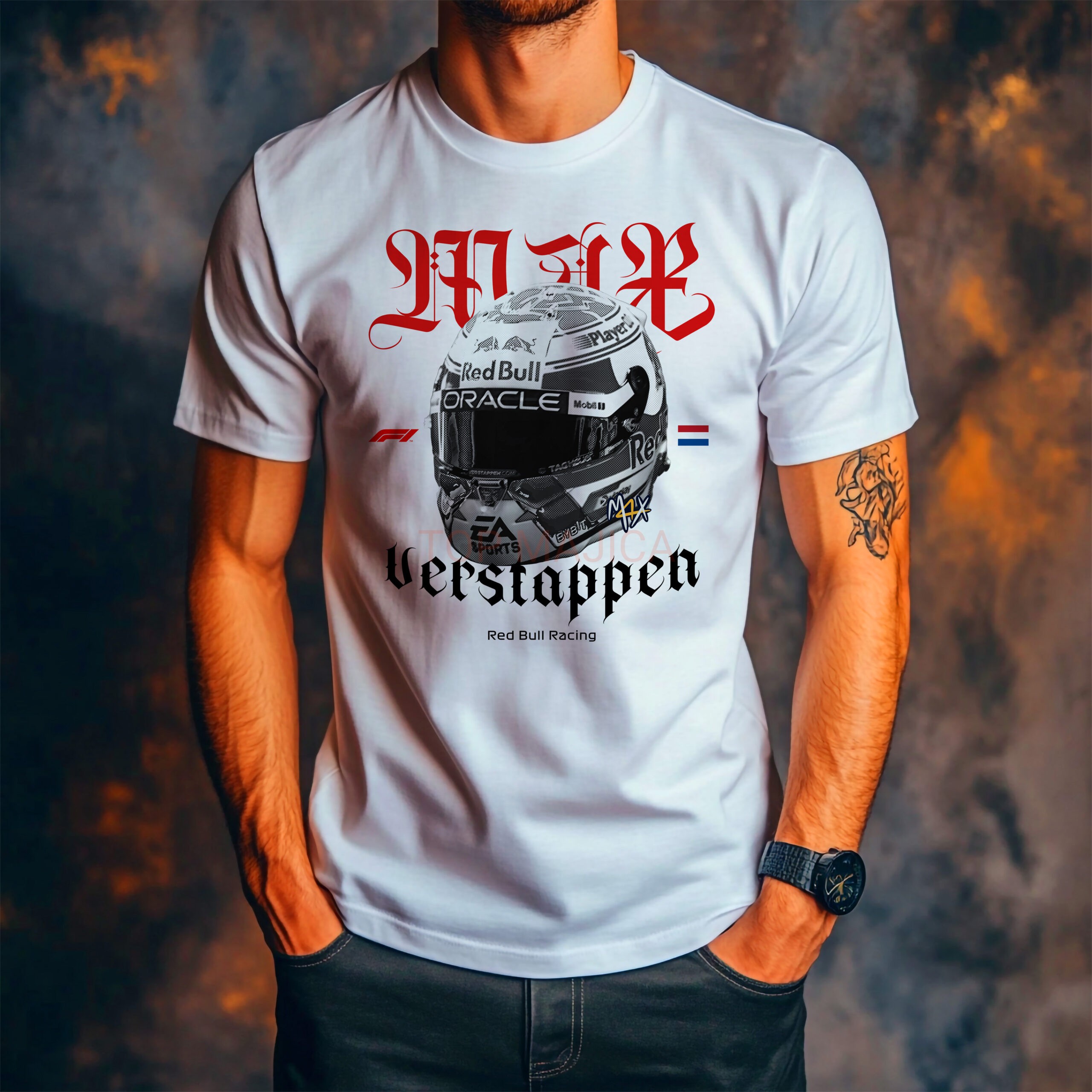 Verstappen F1 Red Bull Racing kaciga majica Max Verstappen Helmet - Formula 1 - Majica Verstappen F1 Red Bull Racing kaciga majica scaled